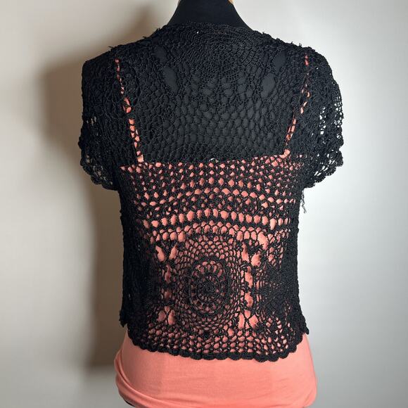VTG Y2k BCBG Maxazria Loose Knit Crochet Short Cardigan Size L Black Whimsigoth - Picture 2 of 9